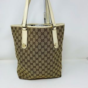 Gucci Shoulder Bag